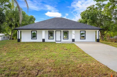 7542 NW 83rd Court 1