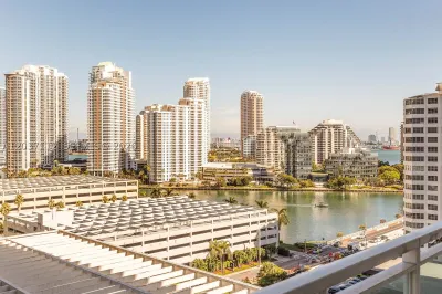 950 Brickell Bay Dr #1404 1