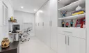 301 Hampton Ln Photo