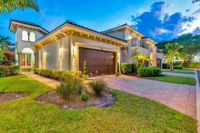 104 Renaissance Drive #104 1