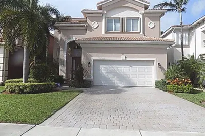 17 Country Lake Circle 1
