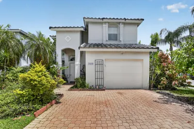 10690 NW 2nd Circle 1