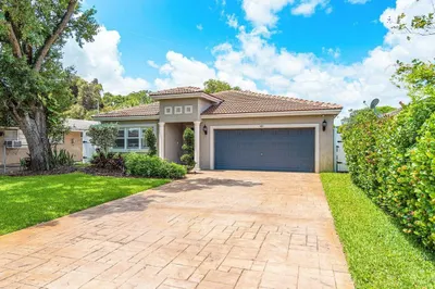 001-431Northwest21stTerrace-FortLauderda