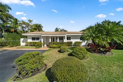 1921 NE 43rd Ct 1