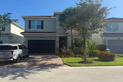 9613 Highland Pointe Pass 1