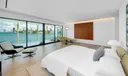 70 W San Marino Dr Photo