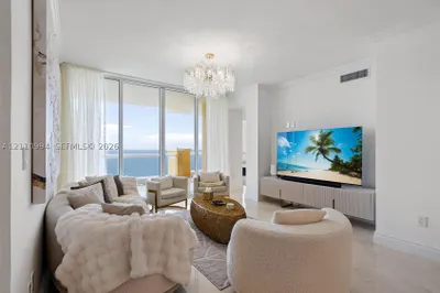 17875 Collins Ave #2405 1