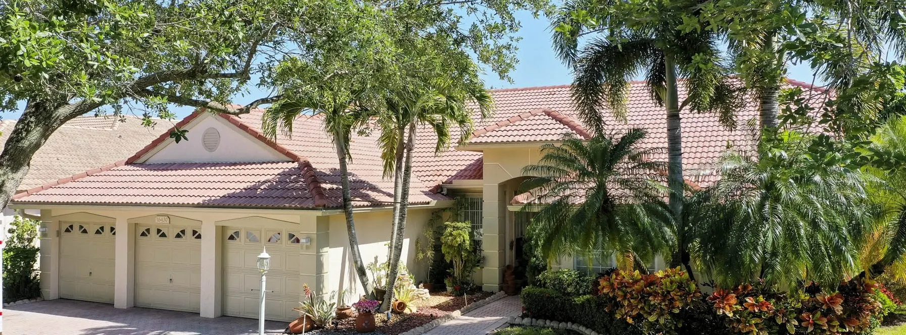Just Listed | Delightful in Davie | 16430 Ontario Place
