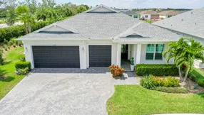Just Listed | 642 SE Goldenrod Road