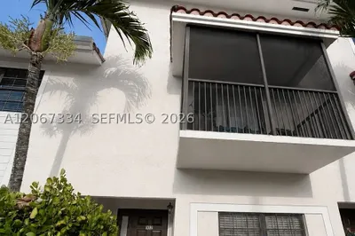 9902 Hammocks Blvd #102-60 1