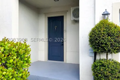 14213 SW 274th St 0 1
