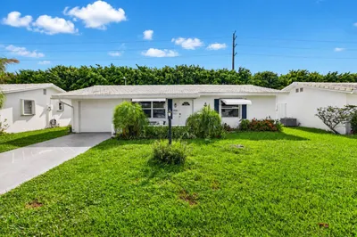 400 SW 8th Place 1