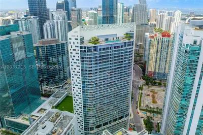 1300 Brickell Bay Dr #610 1