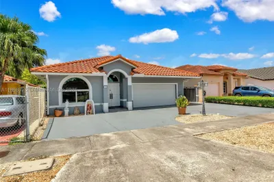910 NW 133rd Ave 1
