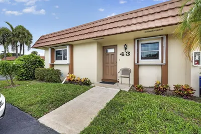 5730 Fernley Drive E #43 1