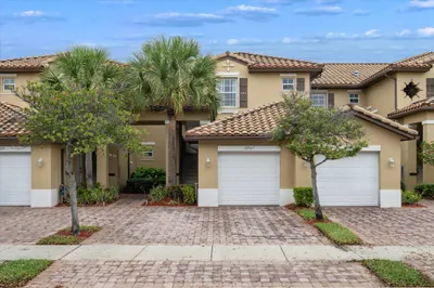 01-Fox-12767 NW 83rd Ct-1
