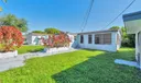Rear Unit Patio w washer dryer