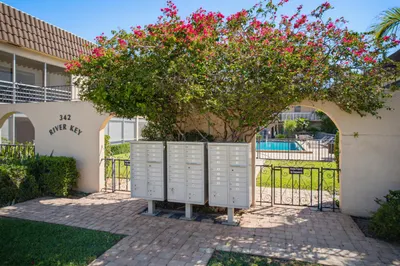 342 Southwind Drive #118 1