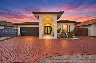 8936 NW 150th Ter 1