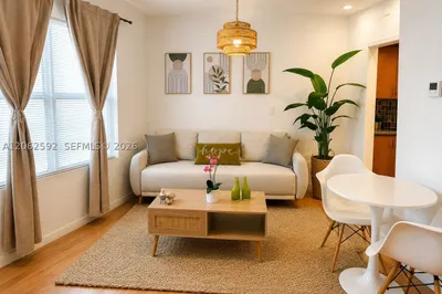 7326 Collins Ave #207 1
