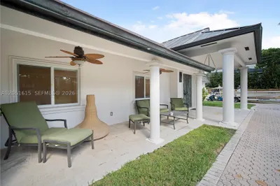 324 Caribbean Rd 1