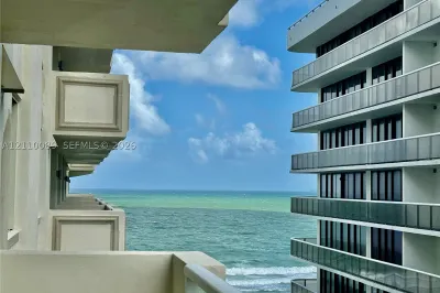 9499 Collins Ave #911 1