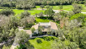 Just Listed | 1672 SW Sandtrap Crescent