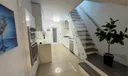 224 E 42nd St Photo