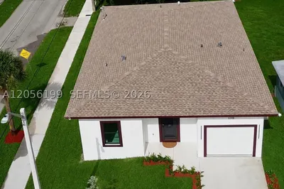 130 NW 28th Ter 1