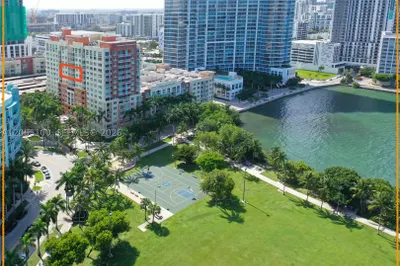 2000 N Bayshore Dr #1006 1