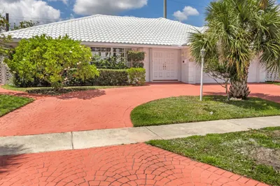 1241 Walnut Terrace 1