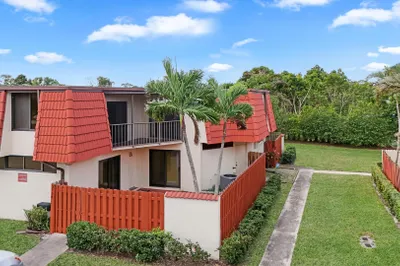 3798 Victoria Drive 1