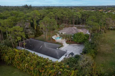 4901 Godfrey Road 1
