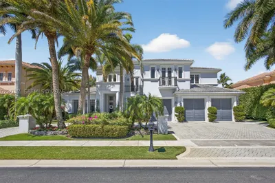 656 Hermitage Cir 1