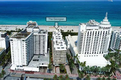 1621 Collins Ave #205 1