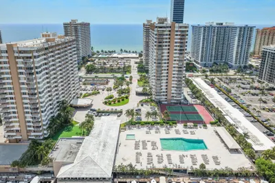 1980 S Ocean Drive #19a 1