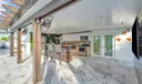 831 E 10th Pl Photo