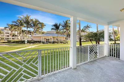 312 Bay Colony Drive N #312 1