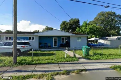 3100 NW 43rd St 0 1