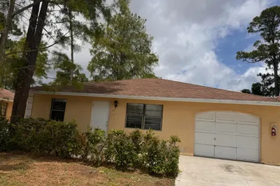 1117 Goldenrod Road 1