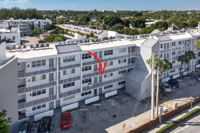 2840 NE 14th Street Causeway #203A 1