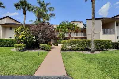 8720 Azalea Ct #203 1