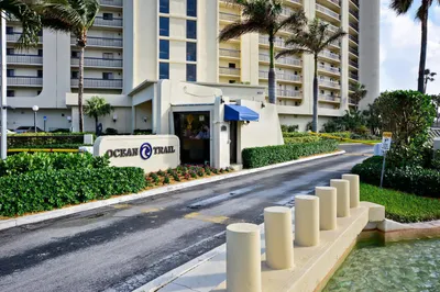 100 OCEAN TRAIL Way #204 1