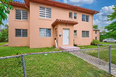 499 NE 64th Street 1