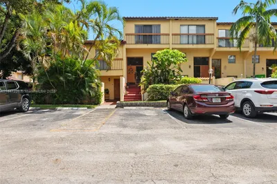 7765 Grande St 1