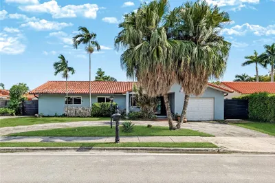 13210 SW 12th St 1