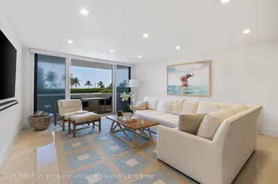 100 Sunrise Avenue #225 1