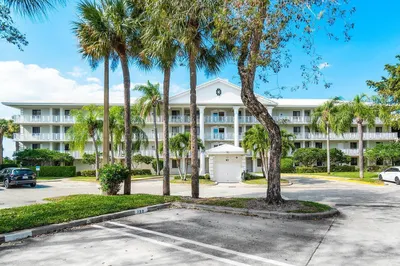 2741 Village Boulevard #106 1