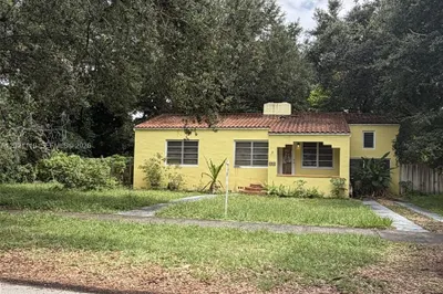 260 Hibiscus Dr 1
