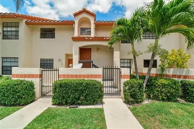 1004 Congressional Way #1004 1
